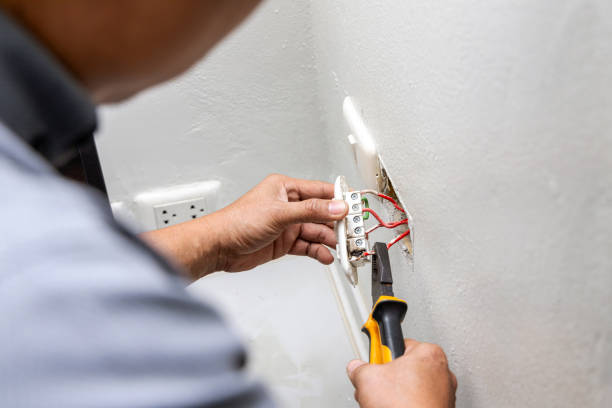  Godfrey, IL Electrician Pros